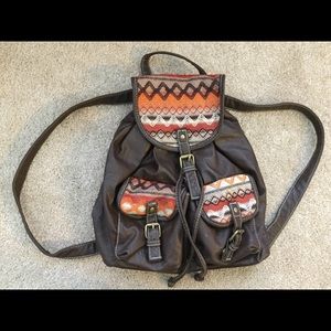✌🏼Aztec backpack